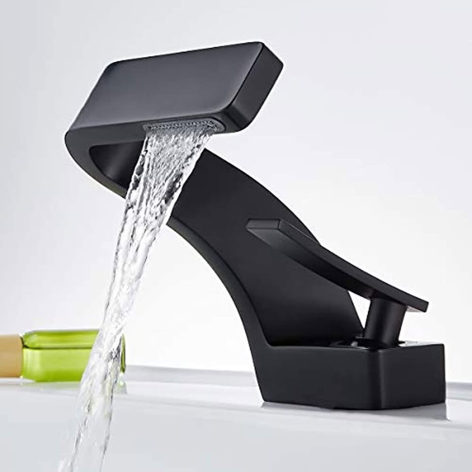 Modern Bathroom Mixer Faucet with Single Handle